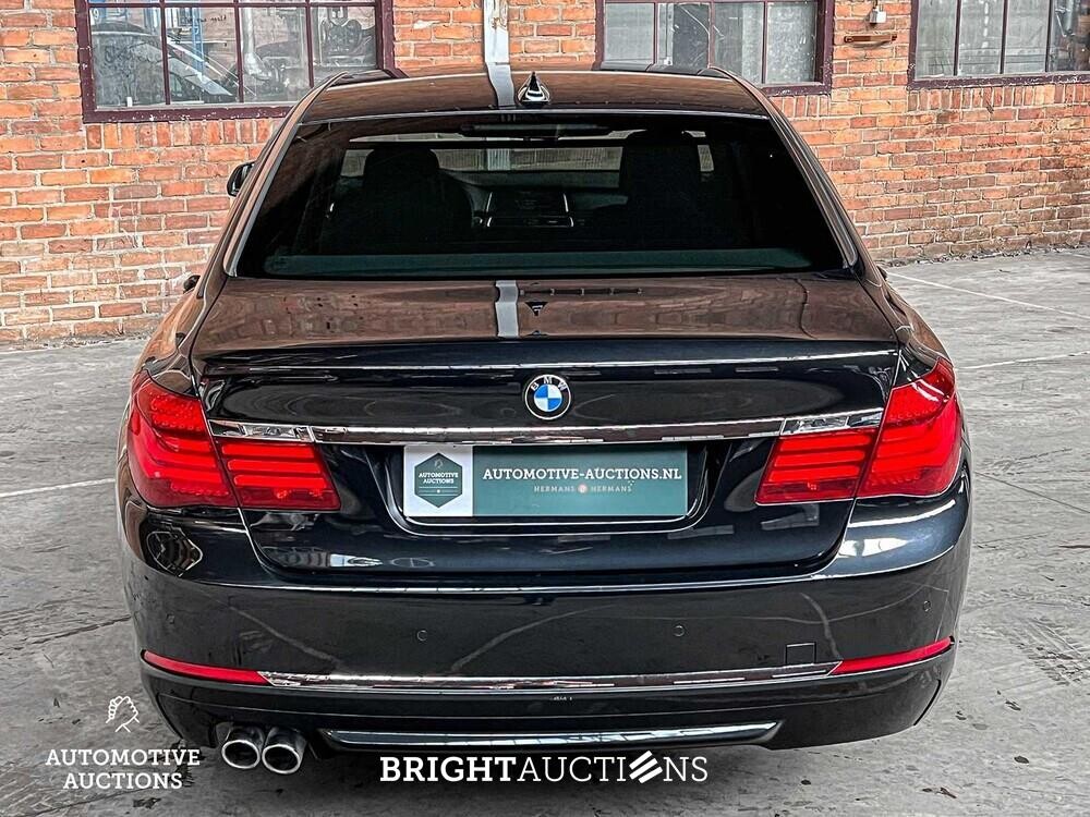 BMW 730Ld F02 258pk 2015 7-serie
