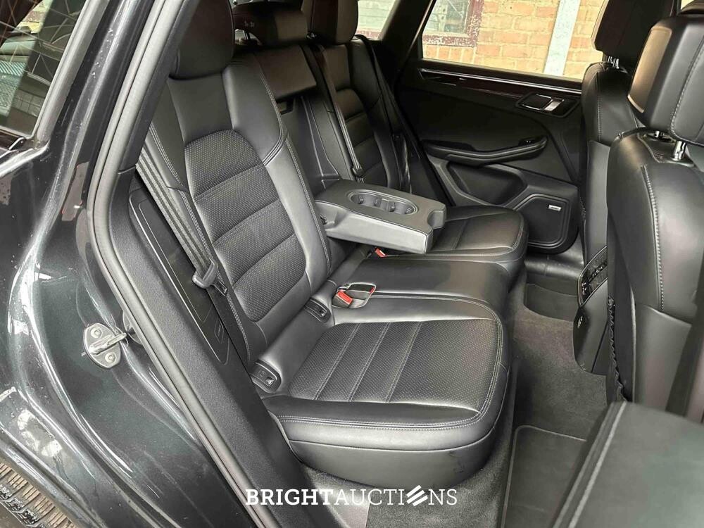 Porsche Macan S 3.0 V6 FACELIFT (Origineel-NL) 354pk 2020, H-349-BL