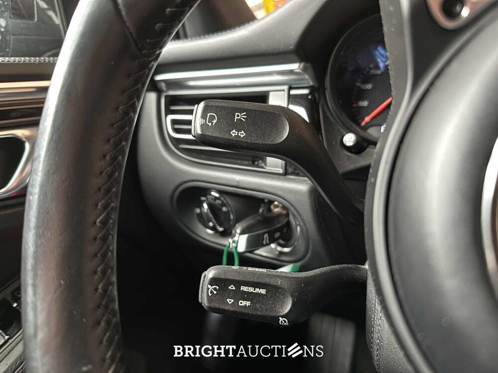 Porsche Macan S 3.0 V6 FACELIFT (Origineel-NL) 354pk 2020, H-349-BL