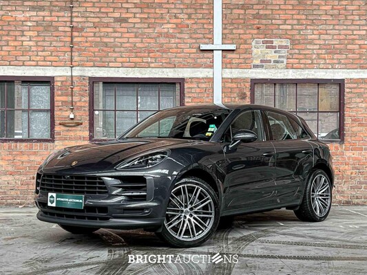 BRIGHT AUCTIONS: Luxury, Classic, Youngtimer Cars te Boxmeer