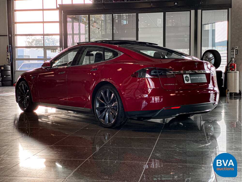 Tesla Model S 85 367pk 2016 -Org NL-, JG-505-J.