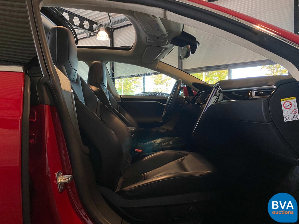 Tesla Model S 85 367pk 2016 -Org NL-, JG-505-J.