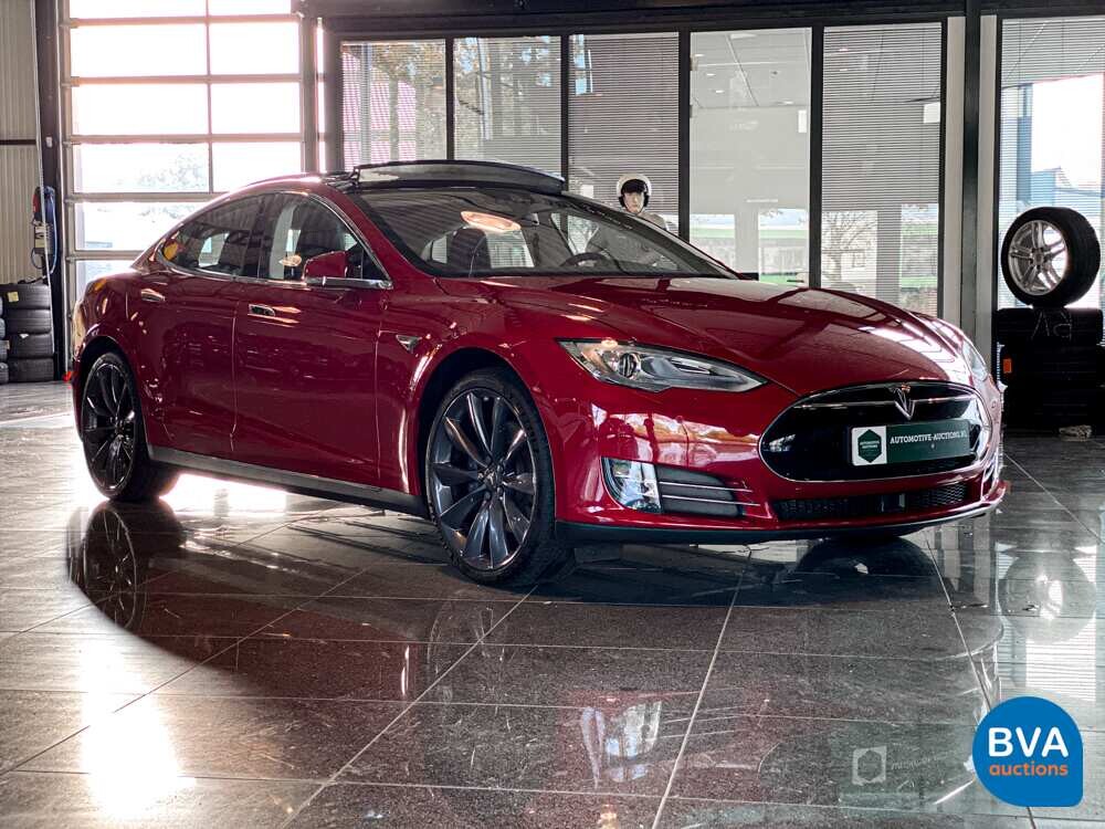 Tesla Model S 85 367pk 2016 -Org NL-, JG-505-J.