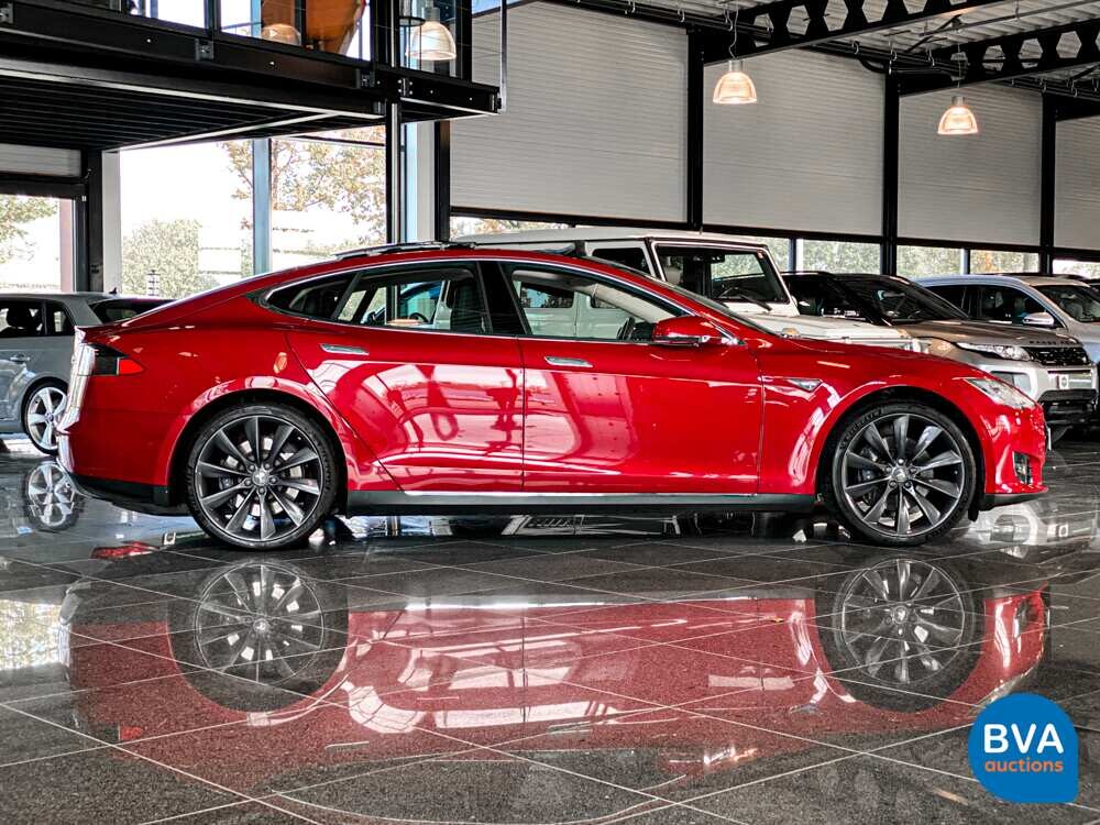 Tesla Model S 85 367pk 2016 -Org NL-, JG-505-J.