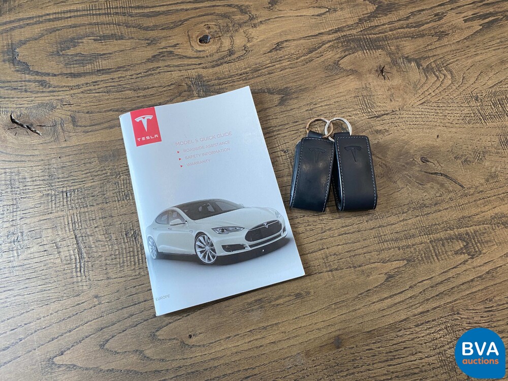 Tesla Model S 85 367pk 2016 -Org NL-, JG-505-J.