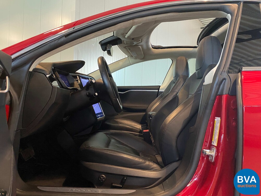 Tesla Model S 85 367pk 2016 -Org NL-, JG-505-J.