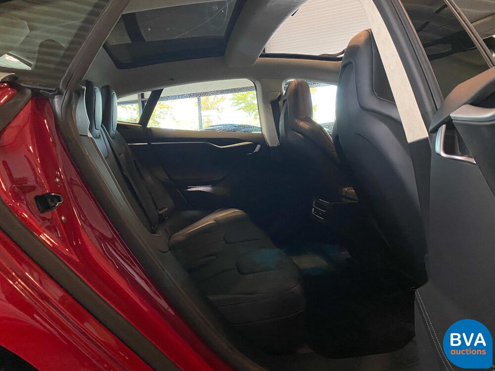 Tesla Model S 85 367pk 2016 -Org NL-, JG-505-J.