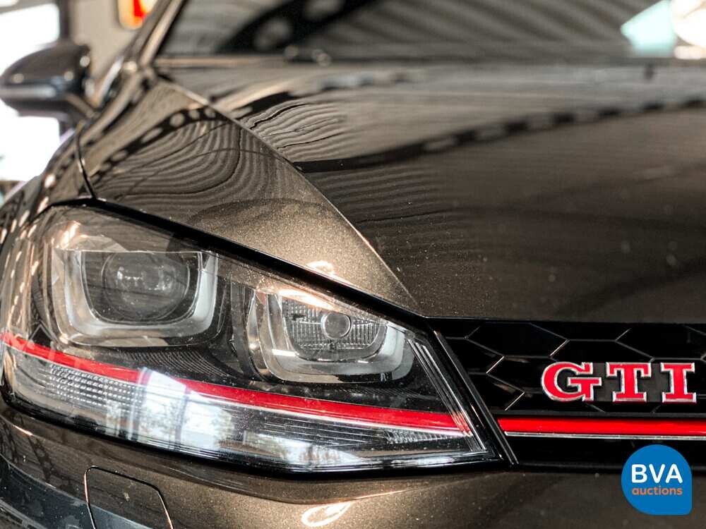 Volkswagen Golf 2.0 GTI Performance 230PS 2016 DSG, H-855-XP.