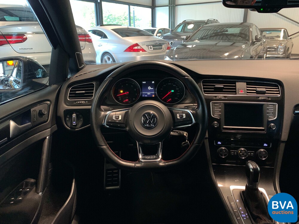 Volkswagen Golf 2.0 GTI Performance 230PS 2016 DSG, H-855-XP.
