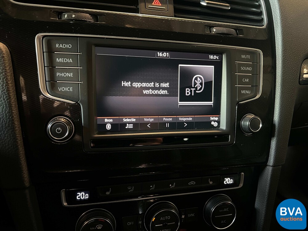 Volkswagen Golf 2.0 GTI Performance 230PS 2016 DSG, H-855-XP.