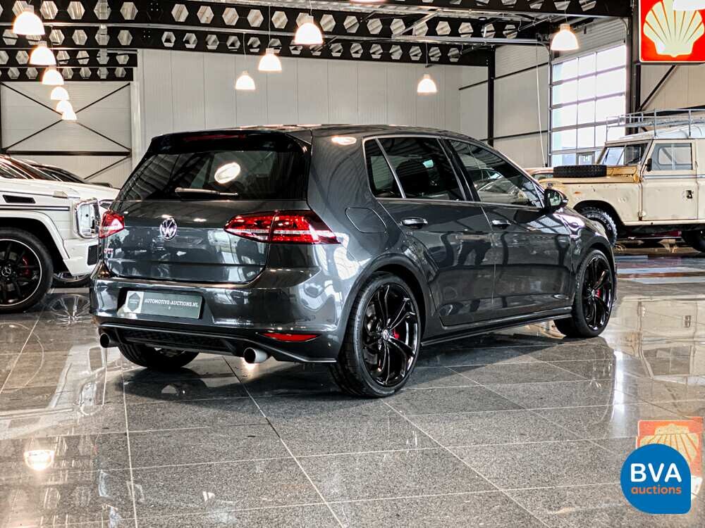 Volkswagen Golf 2.0 GTI Performance 230PS 2016 DSG, H-855-XP.