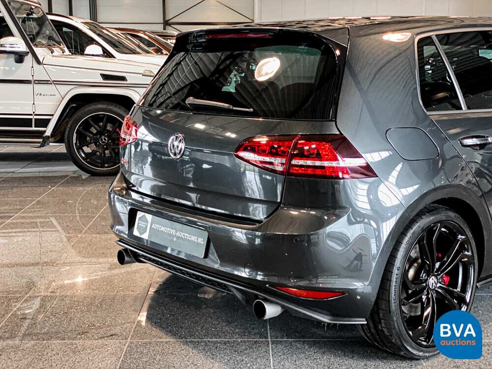 Volkswagen Golf 2.0 GTI Performance 230PS 2016 DSG, H-855-XP.