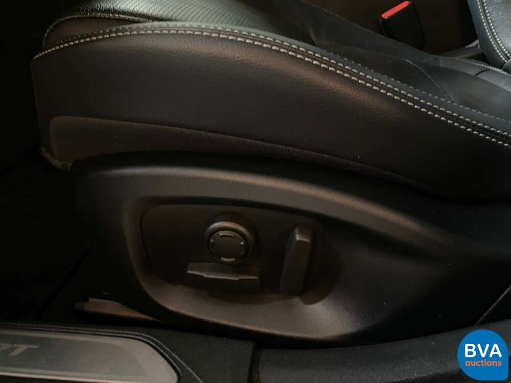 Jaguar XE2.0D R-Sport Portfolio 163pk 2018 -Org NL-, RP-369-X.