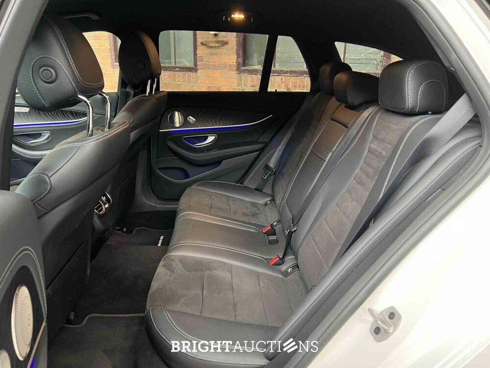 Mercedes-Benz E300 de AMG Line 194pk 2021 E-Klasse Estate, P-967-ZG