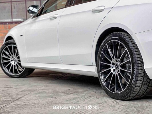 Mercedes-Benz E300 de AMG Line 194pk 2021 Plug-In Hybrid E-Klasse Estate, P-967-ZG