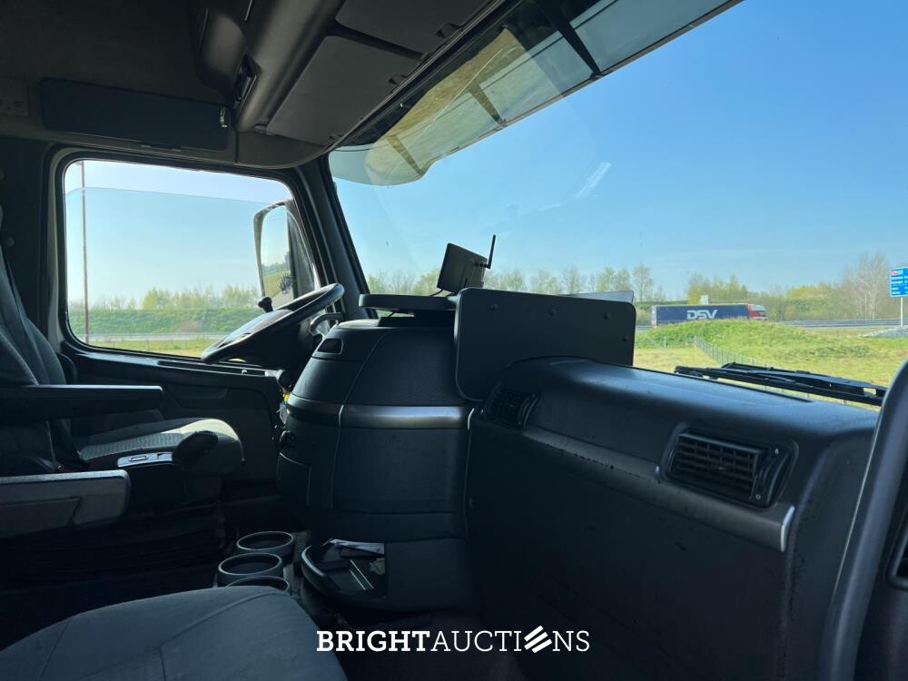 Volvo FH12 4X2R FAL7.1 RAD-A4/L90 528pk 2004, BP-RH-56