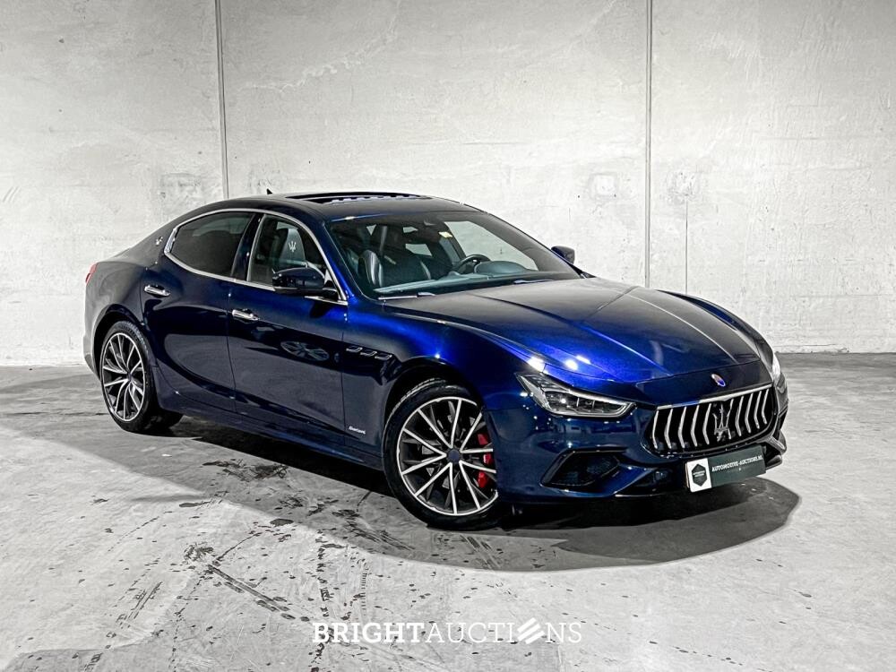 Maserati Ghibli 3.0 V6 GranLusso 349pk 2019 (Origineel-NL), XJ-658-T