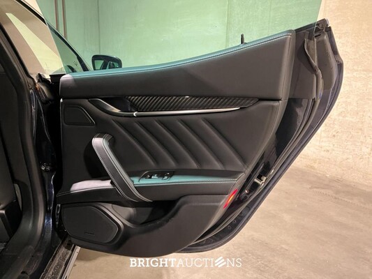 Maserati Ghibli 3.0 V6 GranLusso 349pk 2019 (Origineel-NL), XJ-658-T