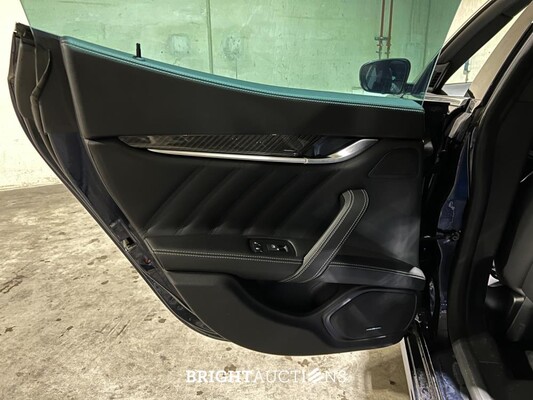 Maserati Ghibli 3.0 V6 GranLusso 349pk 2019 (Origineel-NL), XJ-658-T