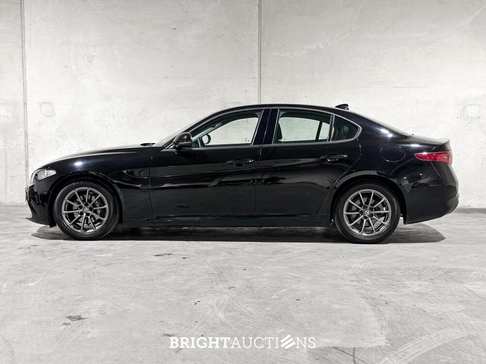 Alfa Romeo Giulia 2.2 Super 150pk 2018 (Origineel-NL), RN-969-G