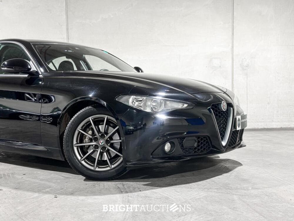 Alfa Romeo Giulia 2.2 Super 150pk 2018 (Origineel-NL), RN-969-G