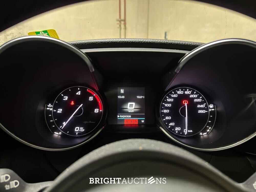 Alfa Romeo Giulia 2.2 Super 150pk 2018 (Origineel-NL), RN-969-G