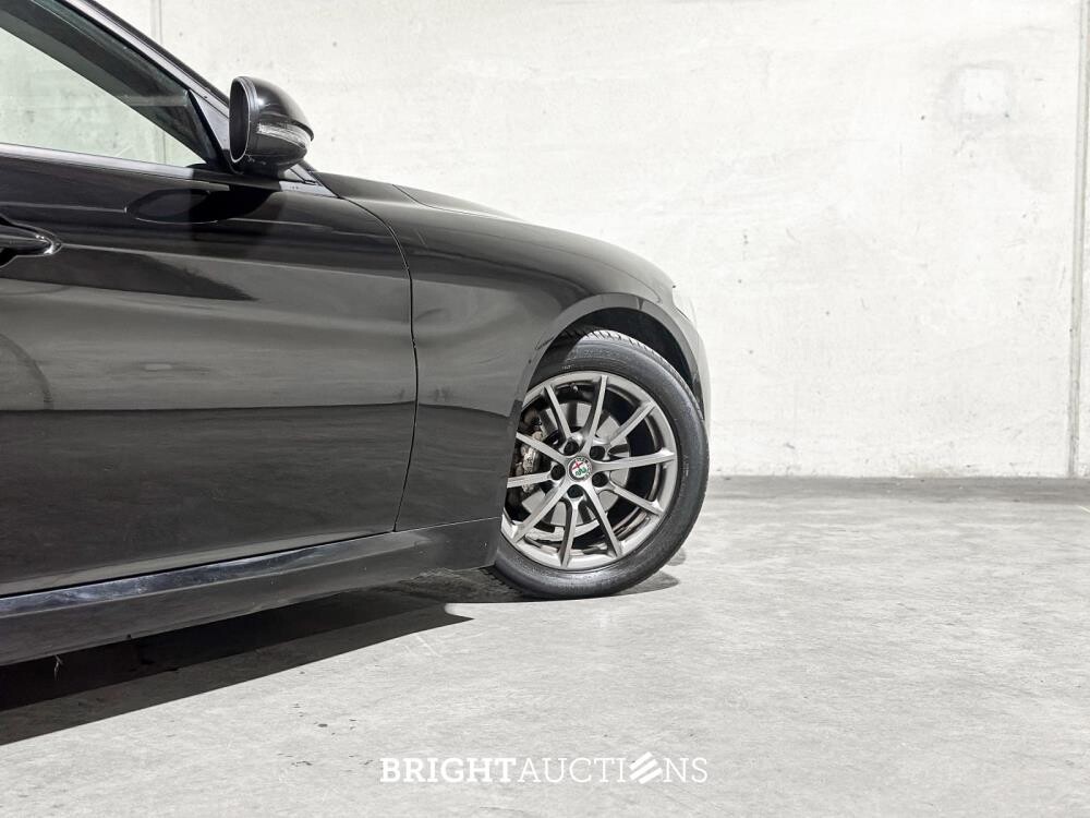 Alfa Romeo Giulia 2.2 Super 150pk 2018 (Origineel-NL), RN-969-G