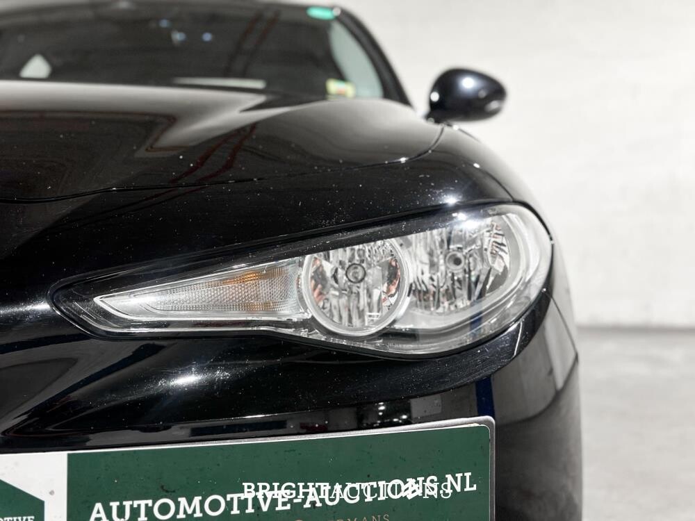 Alfa Romeo Giulia 2.2 Super 150pk 2018 (Origineel-NL), RN-969-G