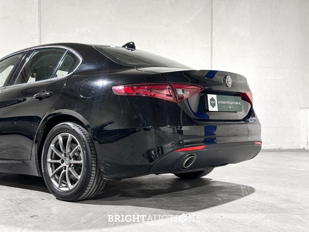 Alfa Romeo Giulia 2.2 Super 150pk 2018 (Origineel-NL), RN-969-G