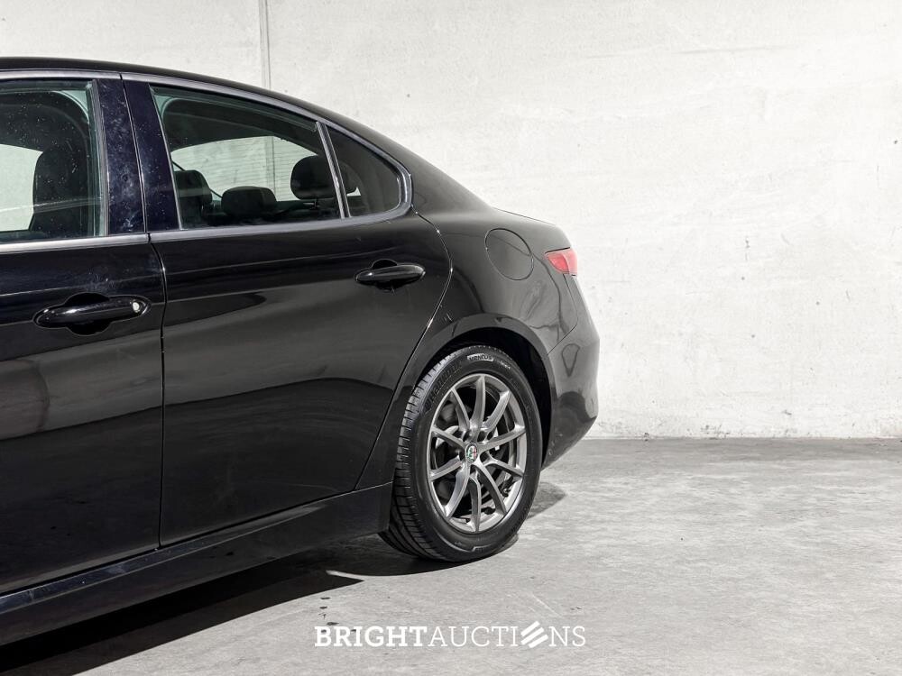 Alfa Romeo Giulia 2.2 Super 150pk 2018 (Origineel-NL), RN-969-G