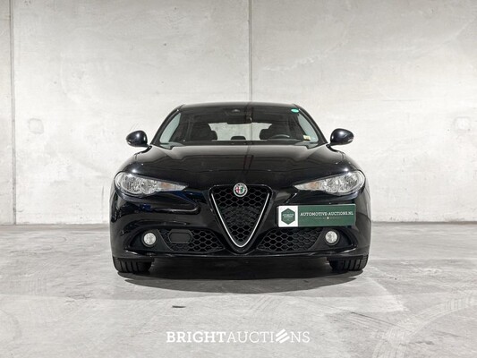 Alfa Romeo Giulia 2.2 Super 150pk 2018 (Origineel-NL), RN-969-G