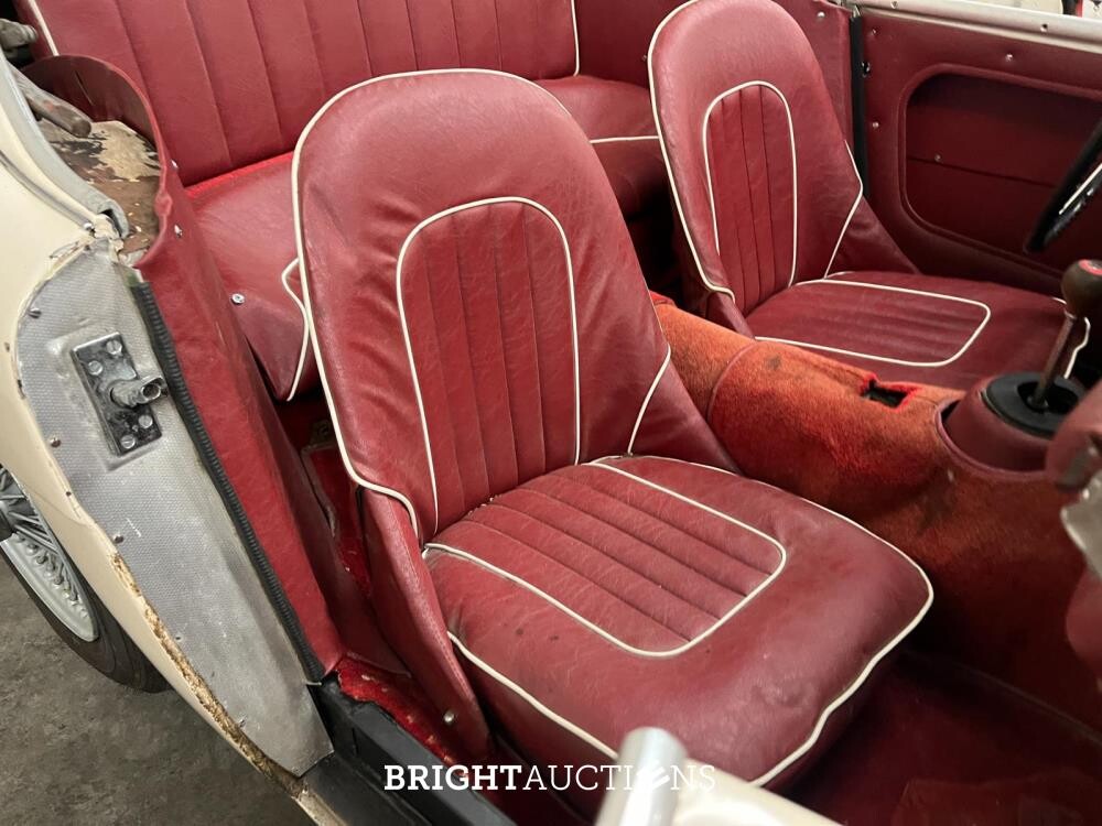 Austin-Healey 3000 Mark II 2+2 Cabriolet - projectauto - LHD 3 Carburetors 1962 Oldtimer