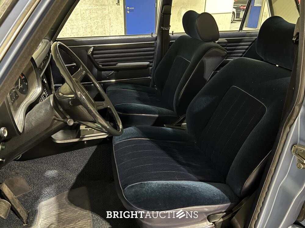 BMW 2.8L E3 170pk 1975 (Origineel-NL), 50-FZ-88