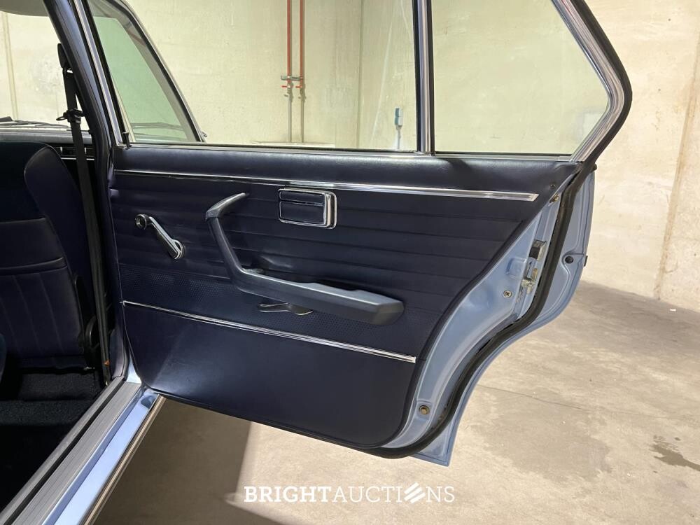 BMW 2.8L E3 170pk 1975 (Origineel-NL), 50-FZ-88