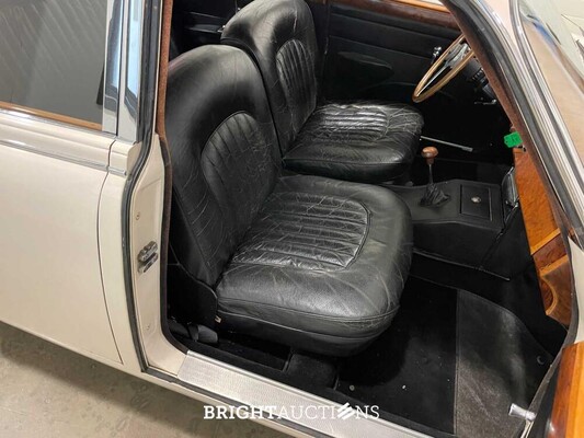 Jaguar MKII 3.8 Liter Saloon 220hp 1961 MK2, DL-36-65