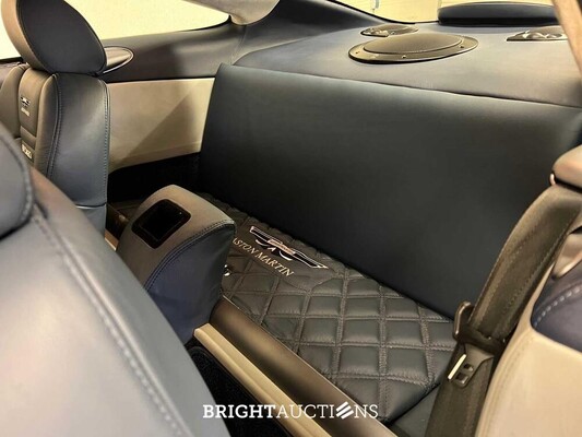 Aston Martin Vanquish 5.9 V12 466hp 2003
