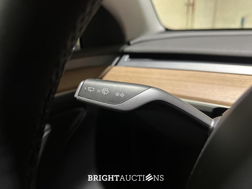 Tesla Model Y Performance AWD 75 kWh 462pk 2023 (Origineel-NL)  T-195-JB