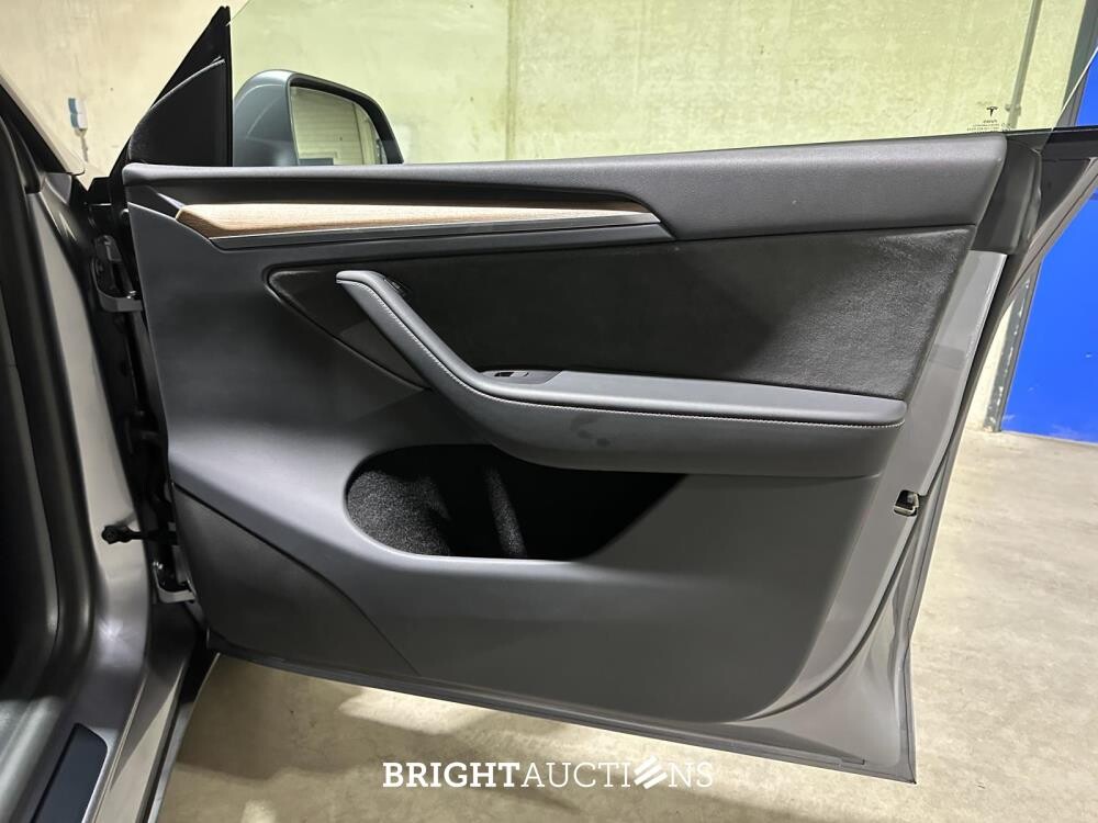 Tesla Model Y Performance AWD 75 kWh 462pk 2023 (Origineel-NL)  T-195-JB