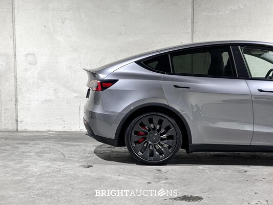 Tesla Model Y Performance AWD 75 kWh 462hp 2023 (Original-NL) T-195-JB