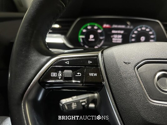 Audi e-tron 50 Quattro Launch Edition Plus 71 kWh 313pk 2019 (Origineel-NL + 1e Eigenaar), G-212-ZL