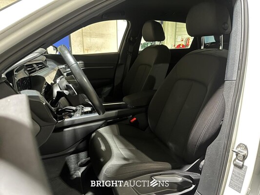 Audi e-tron 55 Quattro 95 kWh 360pk 2019 (Origineel-NL), G-426-HT