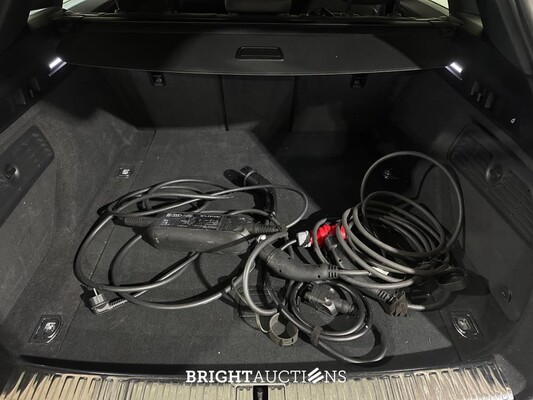 Audi e-tron 55 Quattro 95 kWh 360pk 2019 (Origineel-NL), G-426-HT