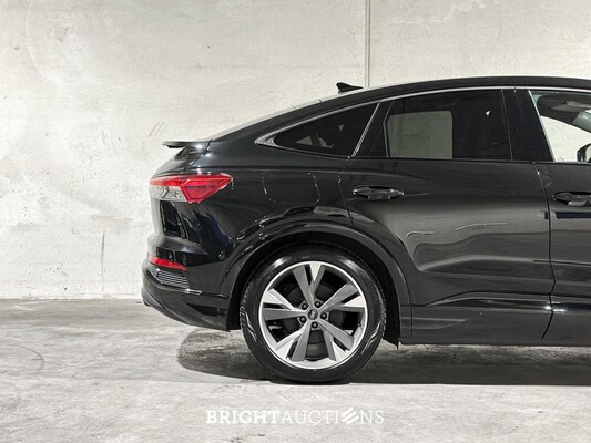 Audi Q4 Sportback e-tron 40 Launch edition S Competition 77 kWh 204pk 2021 (Origineel-NL), N-622-TH