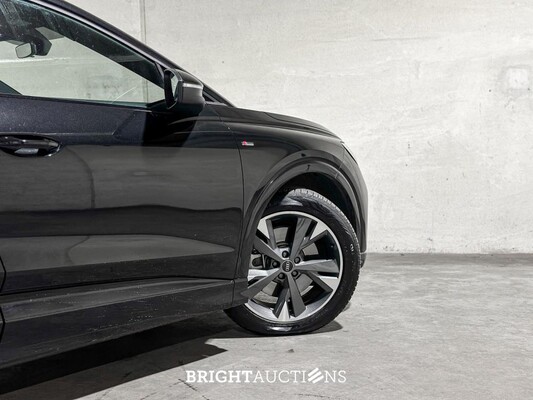 Audi Q4 Sportback e-tron 40 Launch edition S Competition 77 kWh 204pk 2021 (Origineel-NL), N-622-TH