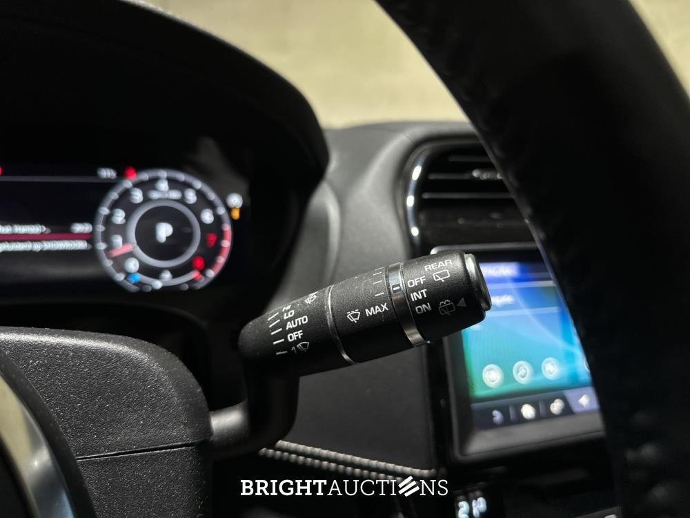 Jaguar F-PACE 2.0t AWD Portfolio 250pk 2019 (Origineel-NL), XH-556-V