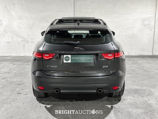 Jaguar F-PACE 2.0t AWD Portfolio 250pk 2019 (Origineel-NL), XH-556-V