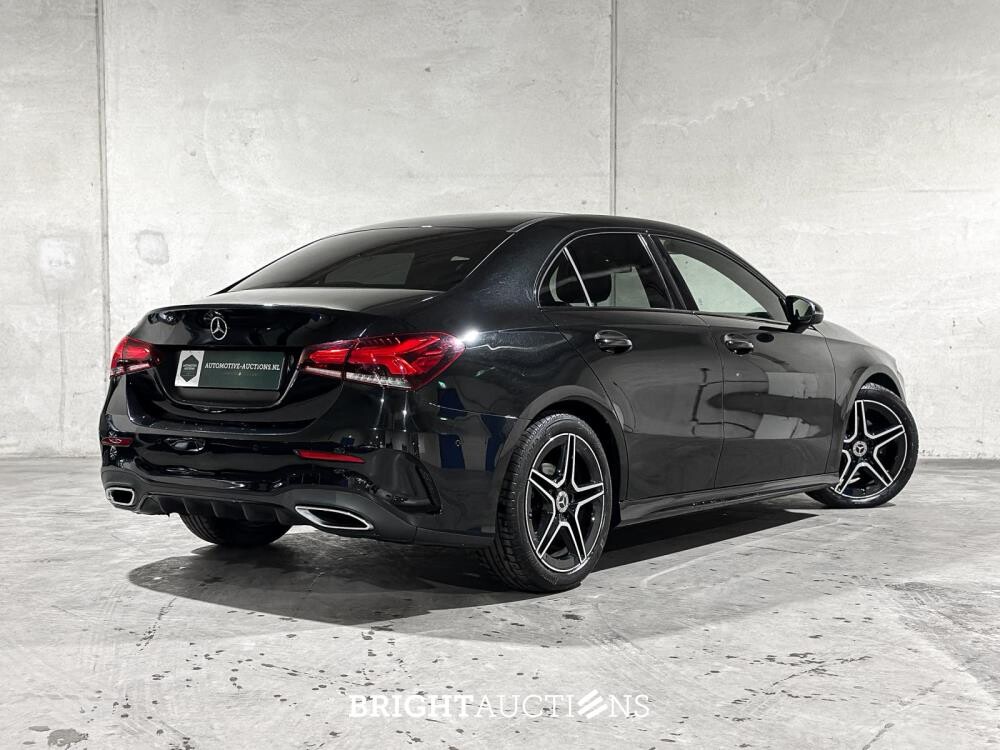 Mercedes-Benz A180 Limousine Premium Plus 136pk 2020, R-276-VV