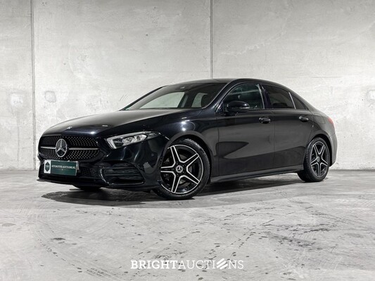 BRIGHT AUCTIONS: Luxury, sports, classics & premium daily drivers te Tiel