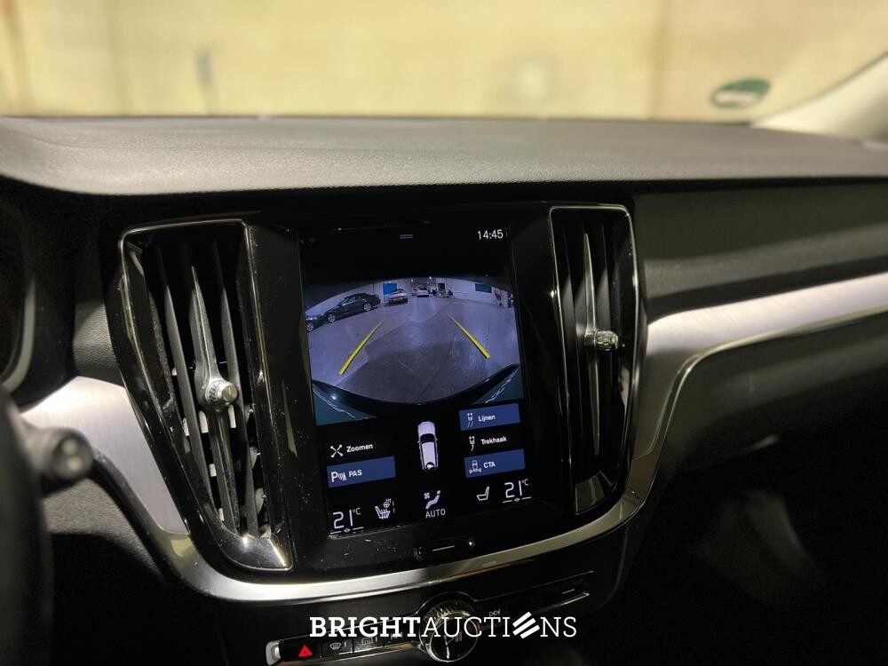 Volvo V60 2.0 B3 Momentum 163pk 2021 (Origineel-NL), K-658-LG