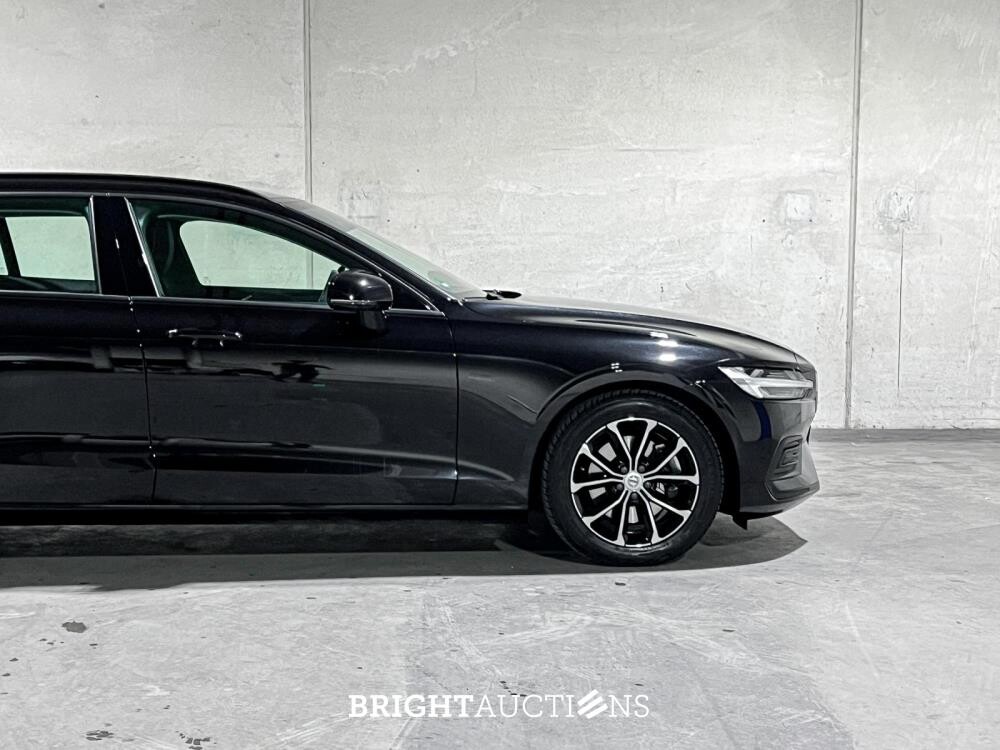 Volvo V60 2.0 B3 Momentum 163pk 2021 (Origineel-NL), K-658-LG